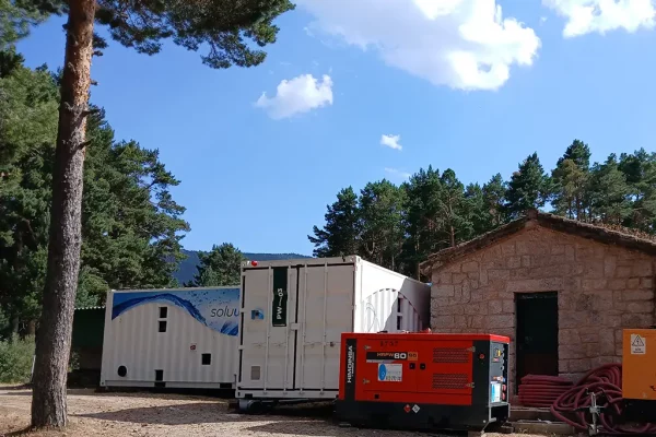 Suministro de agua potable con garantías mediante planta contenerizada SOLUWATER PW de tratamiento avanzado