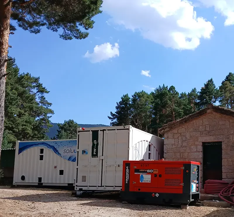 Suministro de agua potable con garantías mediante planta contenerizada SOLUWATER PW de tratamiento avanzado