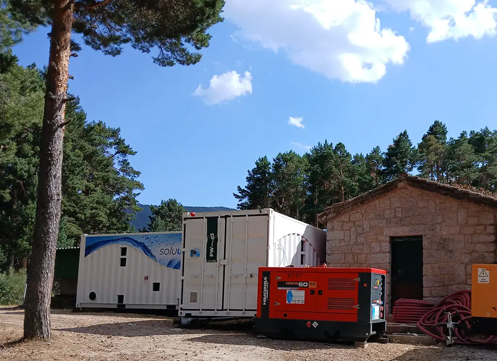 Suministro de agua potable con garantías mediante planta contenerizada SOLUWATER PW de tratamiento avanzado
